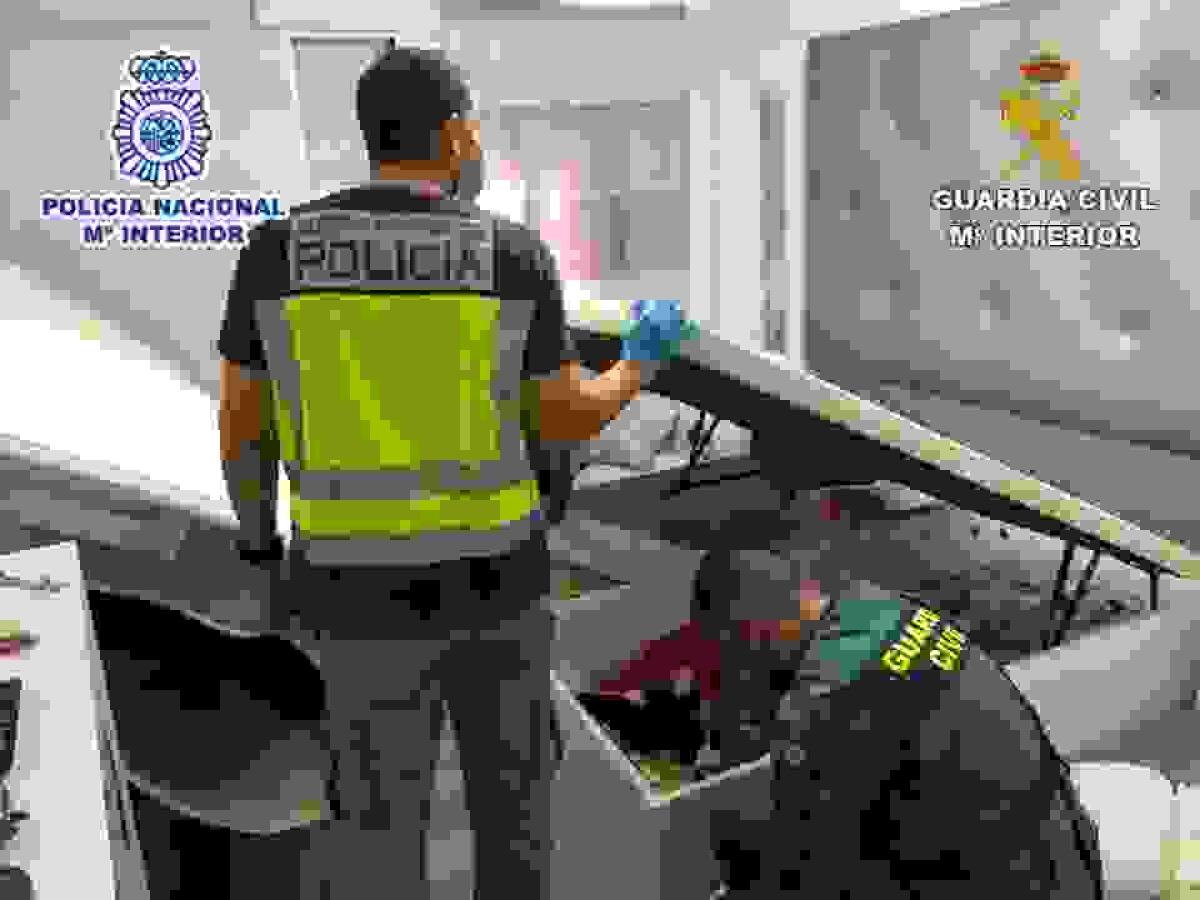 La Guardia Civil y la Policía Nacional detienen a 43 personas y desarticulan la principal Organización Criminal dedicada al tráfico de drogas en la zona Norte de Alicante y en San Vicente del Raspeig