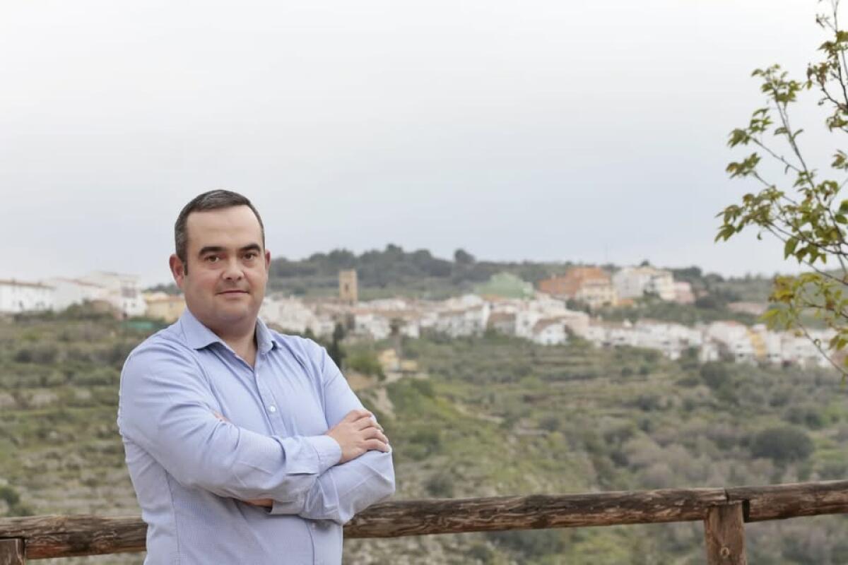 Francisco J. Molines: &ldquo;Invito a toda la comarca para que nos acompa&ntilde;e este s&aacute;bado en el Mercat de Nadal de T&aacute;rbena&rdquo;