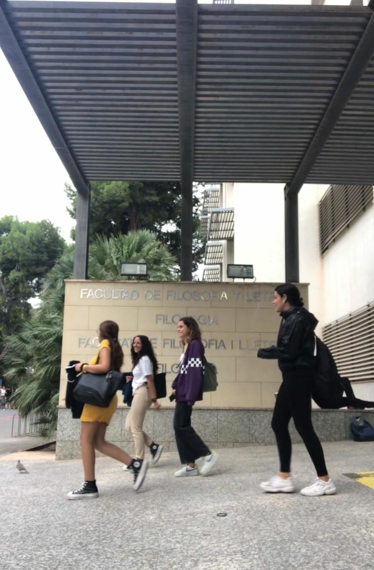 HASTA EL 15 DE JULIO ESTÁ ABIERTO EL PLAZO PARA JUSTIFICAR LAS AYUDAS A ESTUDIANTES UNIVERSITARIOS DE FINESTRAT