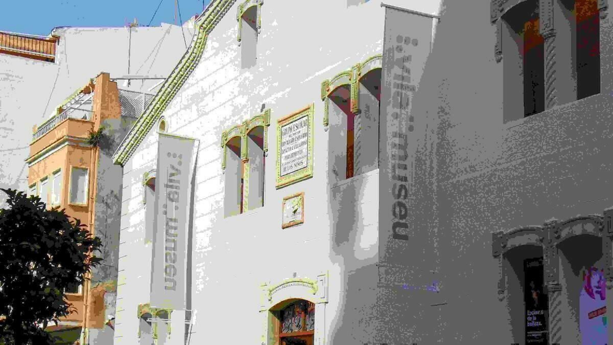 La UA convoca un concurso para la creación del logotipo de la sede universitaria de la Vila Joiosa
