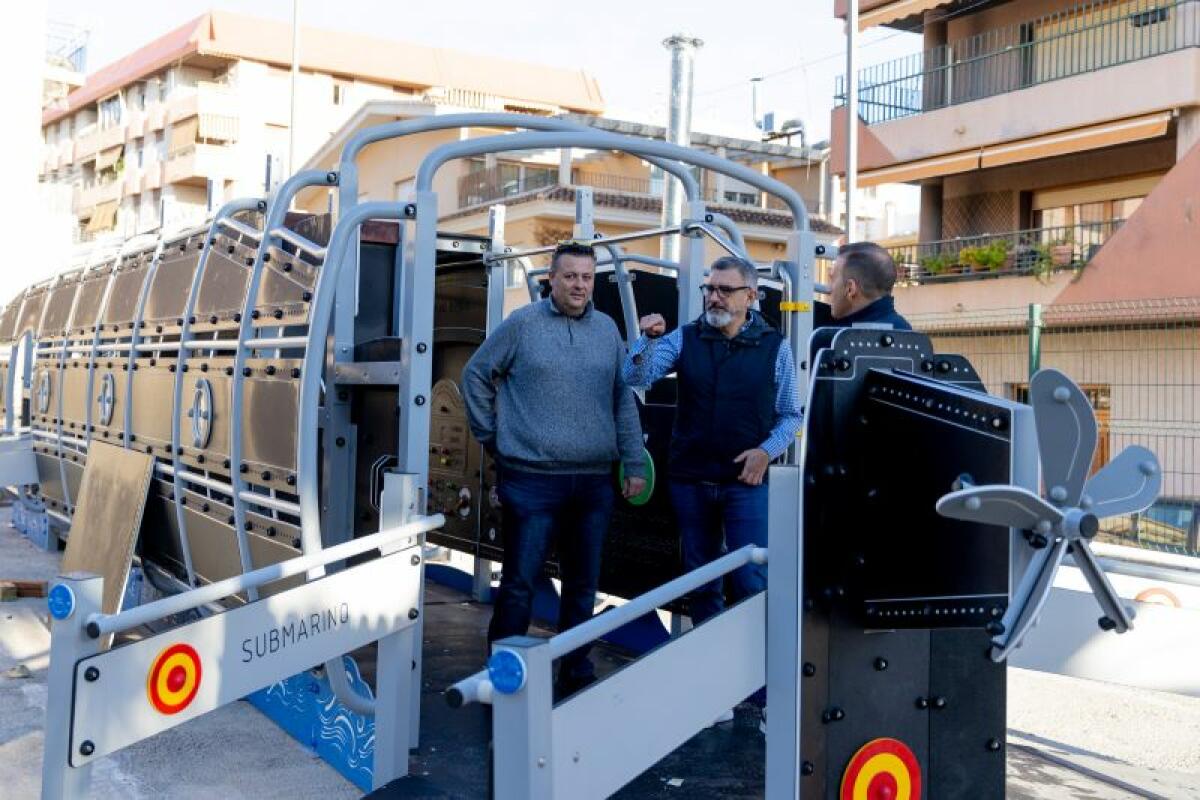 Comienzan a instalarse 10 nuevos juegos inclusivos en el parque El Pla de l'Alfàs