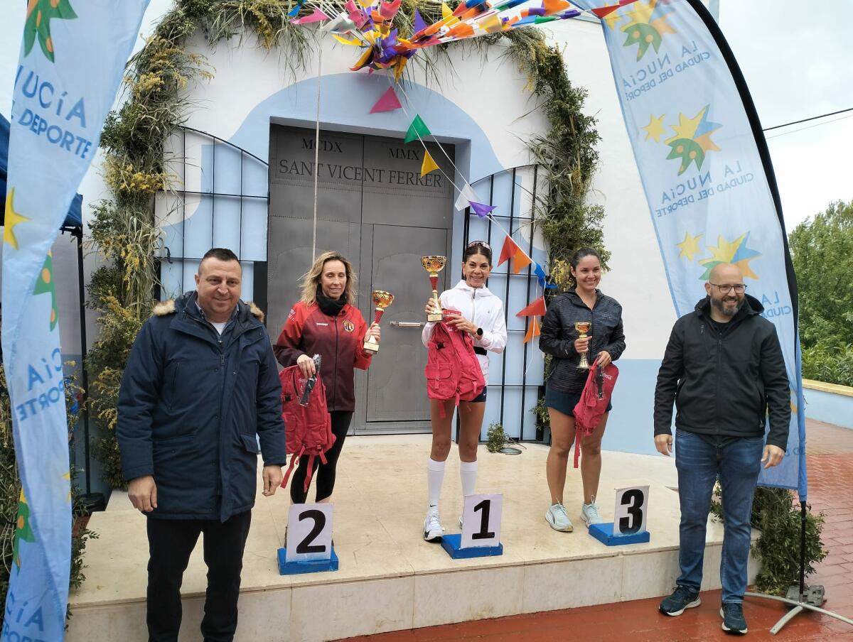 Analia Zanichelli y Ra&uacute;l Bl&aacute;zquez ganan la XXI Carrera Pedestre de Sant Vicent 