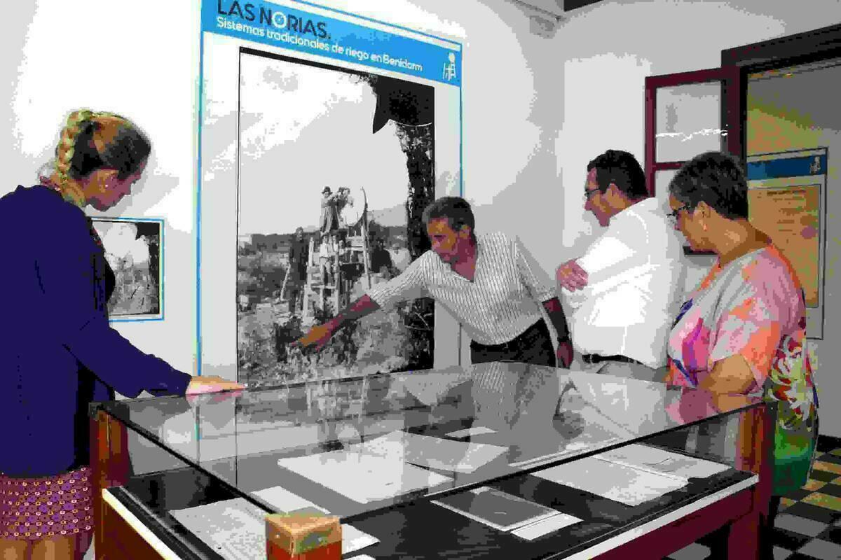 Una muestra repasa d&oacute;nde estaban y c&oacute;mo funcionaban las norias que abastec&iacute;an y regaban Benidorm