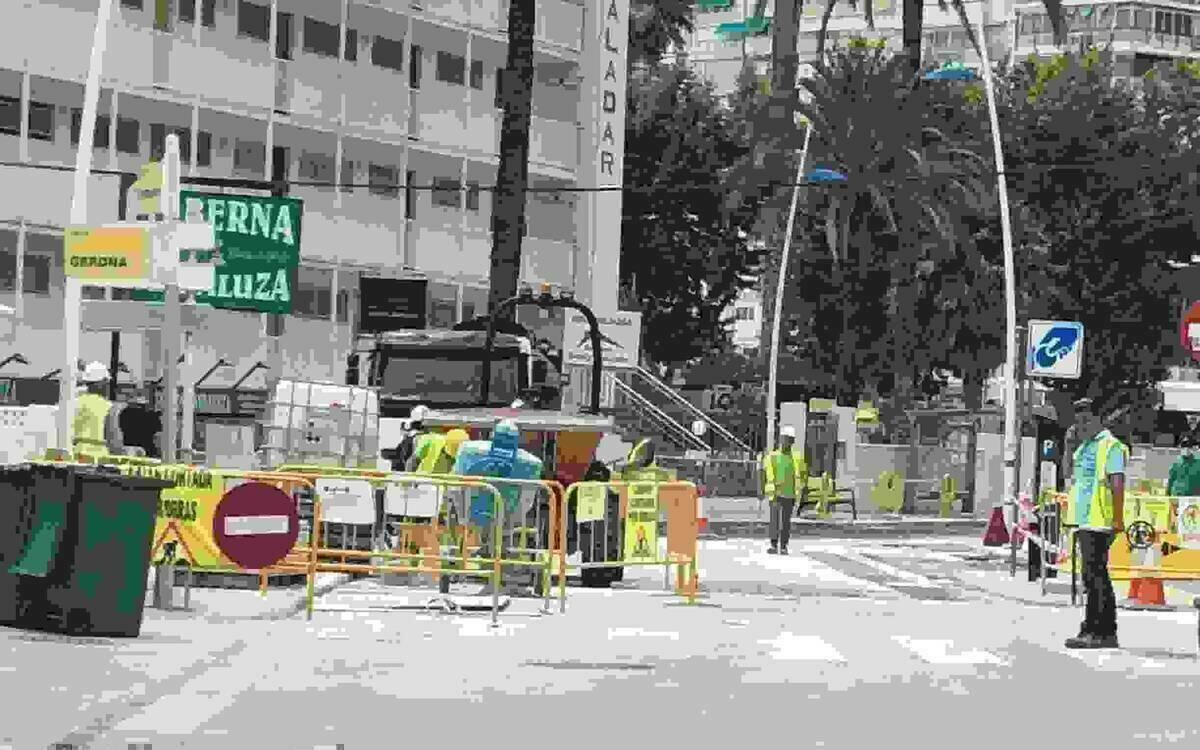 Ciudadanos reitera que la empresa que est&aacute; construyendo la avenida del Mediterr&aacute;neo incumple las medidas de seguridad