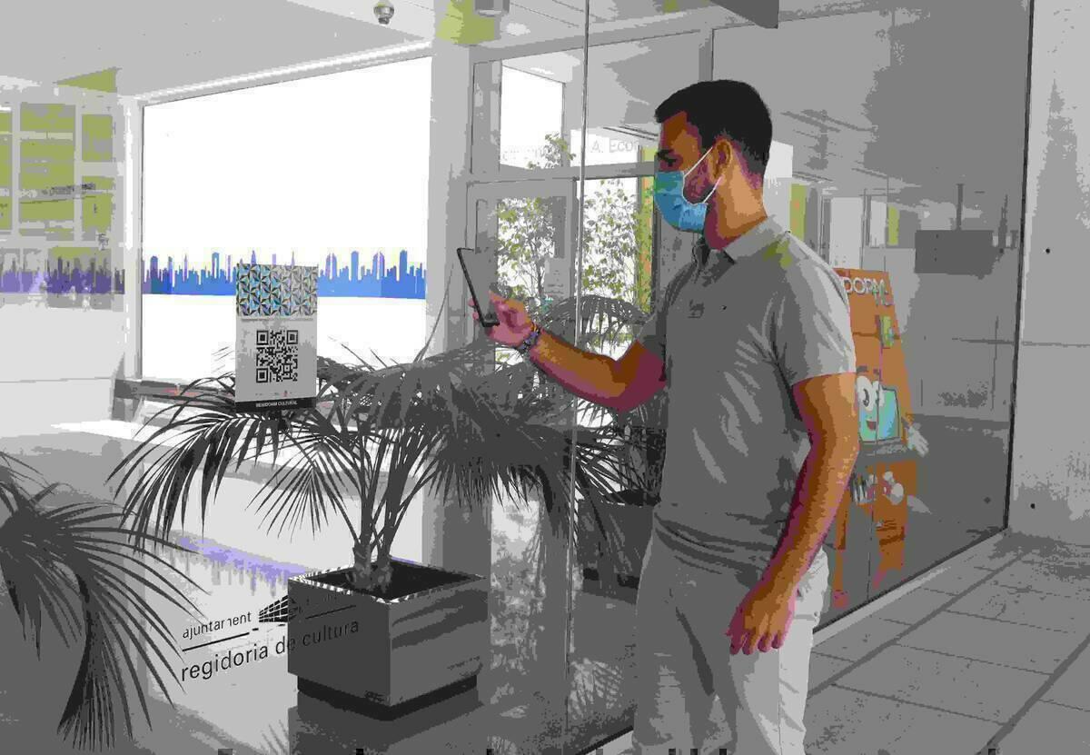 Cultura instala en edificios p&uacute;blicos c&oacute;digos QR con su programaci&oacute;n