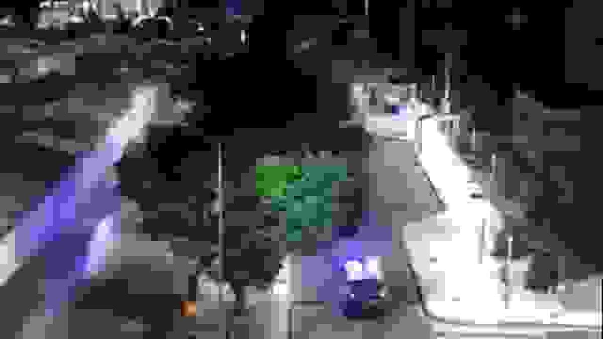 M&aacute;s de 30 polic&iacute;as acuden al hospital para evitar m&aacute;s fugas durante la noche.