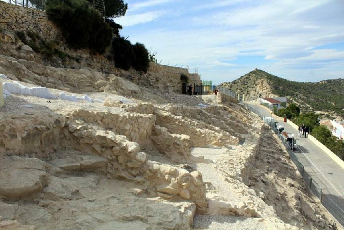 Benidorm aprueba el proyecto de musealización del ‘castellum’ del Tossal, incluido en el Plan de Sostenibilidad Turística