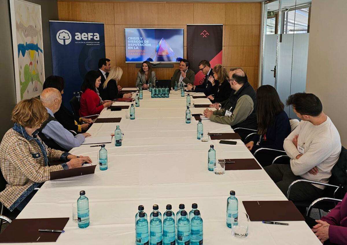 AEFA y EY re&uacute;nen en AEFA Growth a 25 altos directivos para abordar el Plan Estrat&eacute;gico como palanca de crecimiento empresarial