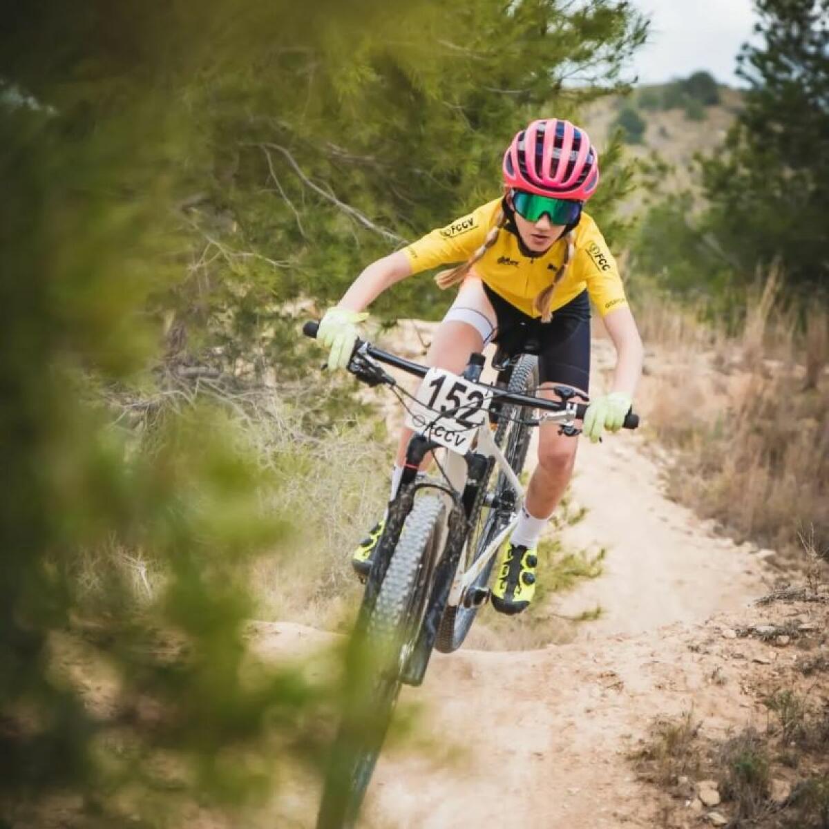 3 ciclistas de la Escuela BTT de Coloma de La Nucía ganan el Open Autonómico 