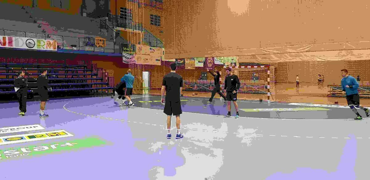 El Balonmano Benidorm inicia los entrenamientos de cara a la segunda vuelta