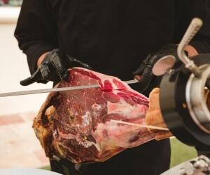 Alicante Gastron&oacute;mica convoca &lsquo;A Cuchillo&rsquo;, la primera edici&oacute;n del Concurso Profesional de Corte de Jam&oacute;n 