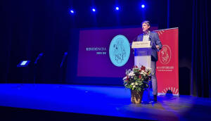 La Residencia Santa Marta de Villajoyosa rinde homenaje a todos sus presidentes en la gala de Clausura del 40 aniversario