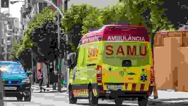 Un motorista herido tras chocar contra una farola en Benidorm