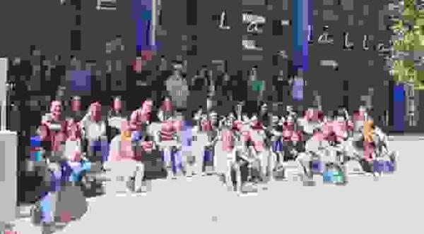 M&aacute;s de 700 alumnos de los tres institutos  de la Vila Joiosa participan en talleres formativos sobre &lsquo;Drogas y Cerebro&rsquo; 