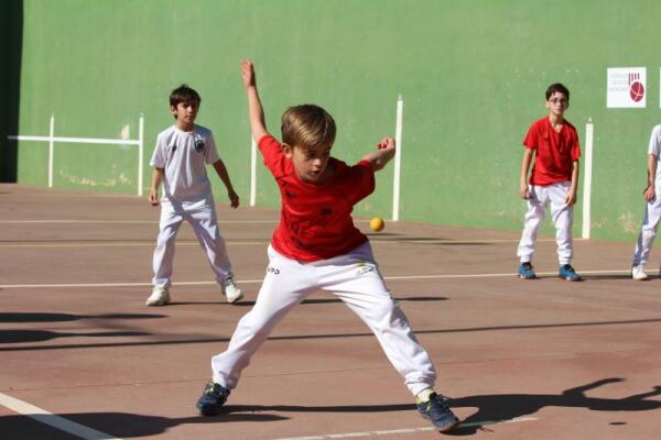 El benjamín nuciero queda subcampeón autonómico de “Frontó per parelles de pilota” de los JECV