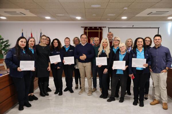 10 ALUMNAS FINALIZAN EL TALLER DE EMPLEO “FINESTRAT II” DE OPERACIONES ADMINISTRATIVAS Y ATENCIÓN AL CLIENTE