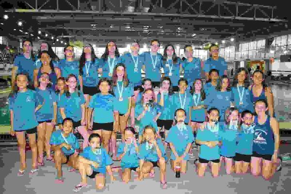 8 medallas para las &lsquo;sincro&rsquo; nucieras en el Auton&oacute;mico de Promoci&oacute;n