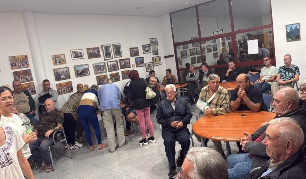 M&Aacute;S DE 70 VECINOS UNIDOS POR UN DERECHO B&Aacute;SICO