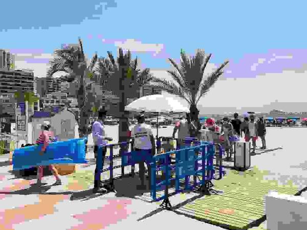Finestrat intensifica las medidas en la playa para garantizar el cumplimiento del plan de contingencia ANTI-COVIT-19. 