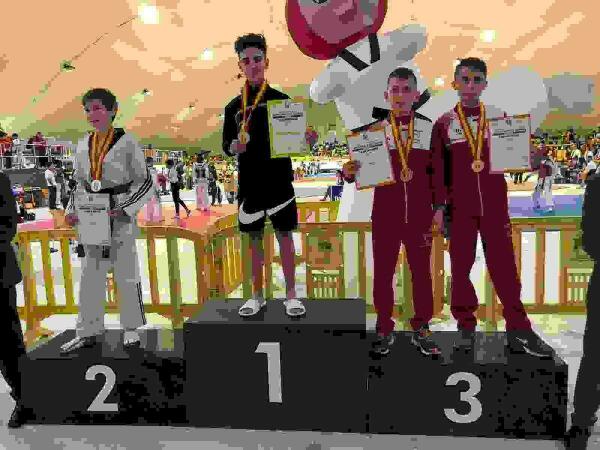 Krom Llorca, del Club Taekwondo Finestrat, se proclama Campe&oacute;n de Espa&ntilde;a de Taekwondo 