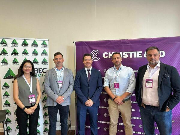 HOSBEC y Christie & Co organizan UNA JORNADA hotelera PARA ANALIZAR eL FUTURO Del sector en VALENCIA