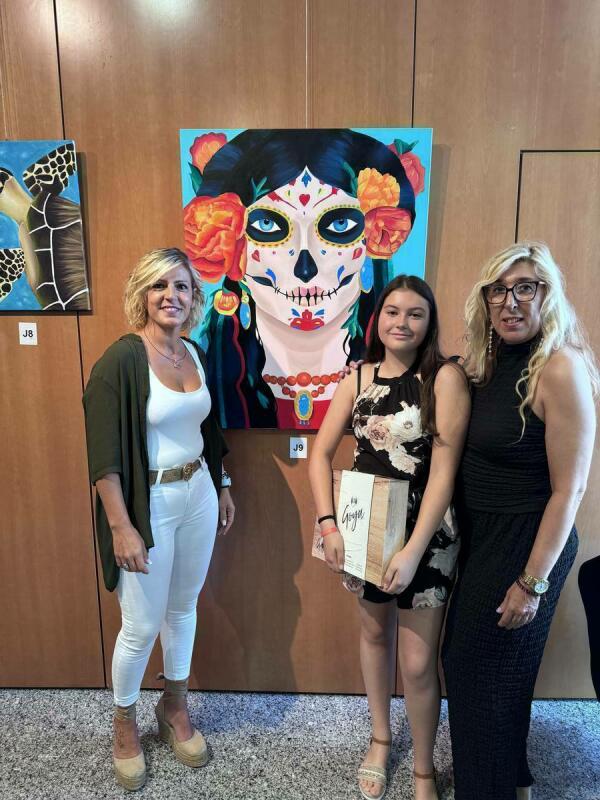 La Exposición Colectiva de la Escuela de Pintura reúne 49 cuadros en el Centre Juvenil 