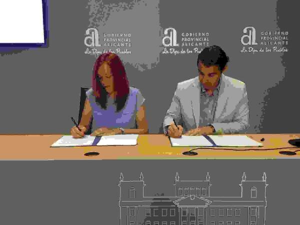 El Patronato Costa Blanca respaldar&aacute; la renovaci&oacute;n y mejora de la plataforma online de APHA 