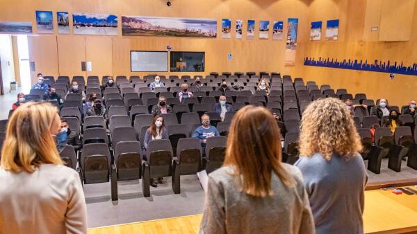 Benidorm incorpora a las primeras 29 personas contratadas durante 12 meses dentro del gran plan de empleo