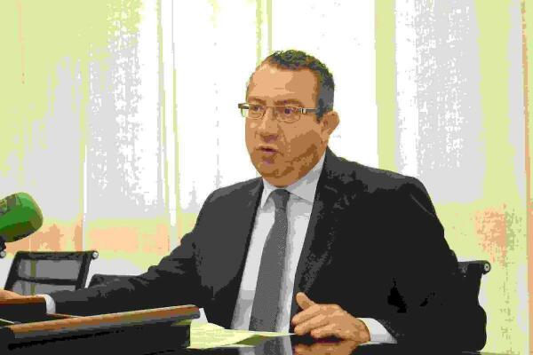 Benidorm &middot; El alcalde convoca un nuevo pleno extraordinario para viabilizar la licitaci&oacute;n de la obra de renovaci&oacute;n de la avenida del Mediterr&aacute;neo