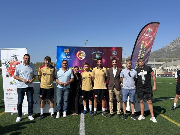 100 niños en el Campus Barça Academy de La Nucía 