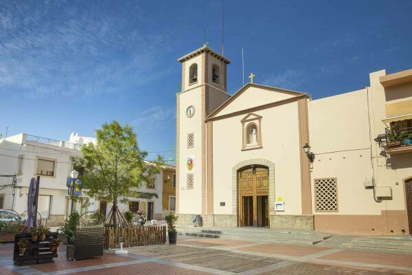 El Ayuntamiento de l’Alfàs iniciará en breve la licitación del proyecto de mejora de accesibilidad en la plaza Mayor