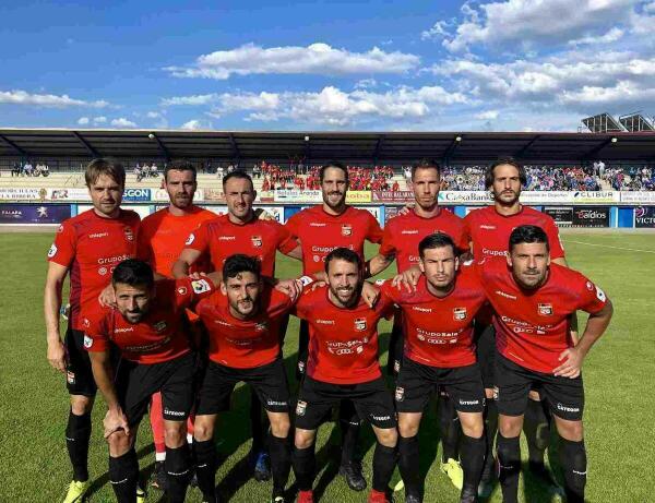 La Nucía venció 1-2 al Arandina en la ida del playoff