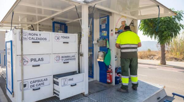 Villajoyosa se une al proyecto de concienciación ambiental del Consorci Mare que promueve la gestión correcta de los residuos y el uso del ecoparque