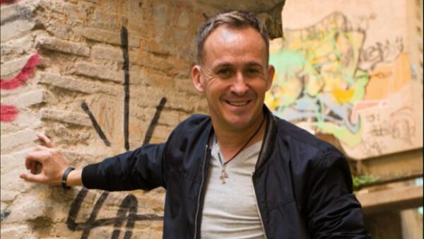 Fran Navarro pone m&uacute;sica al confinamiento y lanza nuevo single 