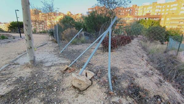 El PSOE reclama mejoras en los parques caninos de Benidorm