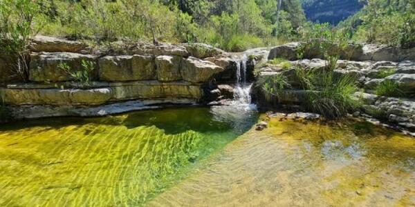 La ruta del agua del río Grande, el río de las Cuevas, una maravilla en la provincia de Valencia 