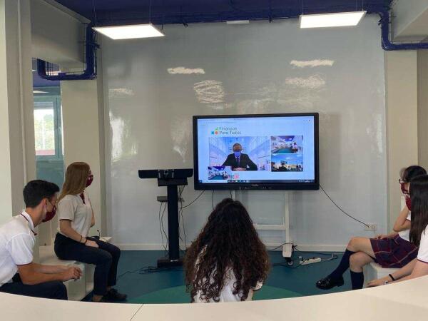 El Lope de Vega, semifinalista del concurso de conocimientos financieros del Banco de Espa&ntilde;a