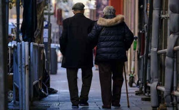 «Histórica» subida a las pensiones: así será el incremento mensual a los jubilados en enero