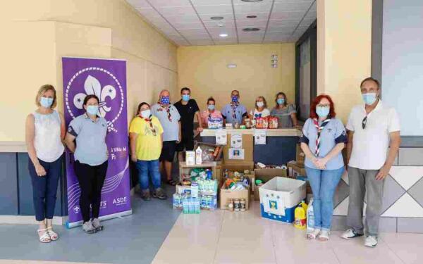 El Grupo IV Scout y Eunoia re&uacute;nen 200 kilos de alimentos con su campa&ntilde;a solidaria.