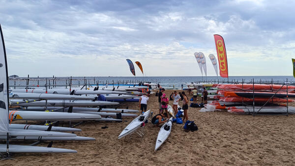 Un desfile de banderas y una ceremonia inaugural dar&aacute;n la bienvenida al Campeonato Mundial de Kayak de Mar 