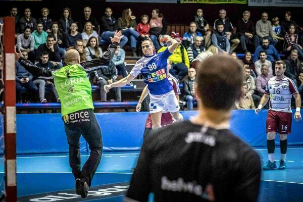 El Balonmano Benidorm cierra la temporada en Pontevedra