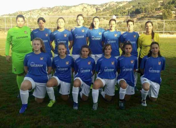 El  C.F. La Nuc&iacute;a femenino sigue l&iacute;der en Segunda Regional