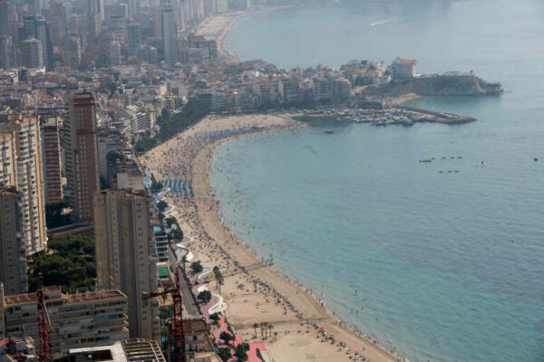 SICE también cambiará las luminarias de la tercera fase de renovación de alumbrado en Benidorm