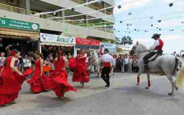La Cala de Finestrat celebra este s&aacute;bado 29 su Feria de Abril con Ruta de Tapas y espect&aacute;culos flamencos