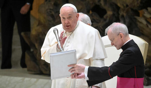 El Papa llama, de nuevo, a Gaza: «Estaban contentos. Habían comido lentejas con pollo»