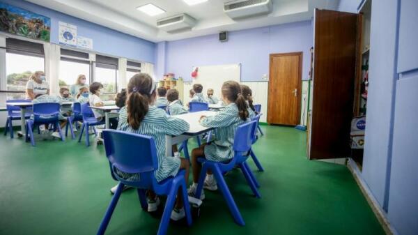 Educación anuncia un plan de "adaptación climatológica" en los colegios dotado con más de 200 millones de euros
