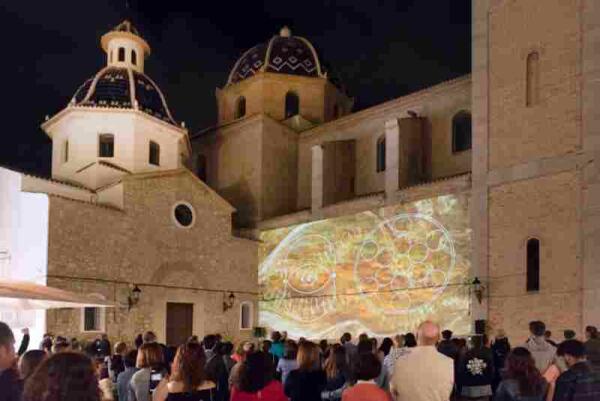 Altea &middot; La Nit de l&rsquo;Art se consolida con un gran &eacute;xito de participaci&oacute;n 