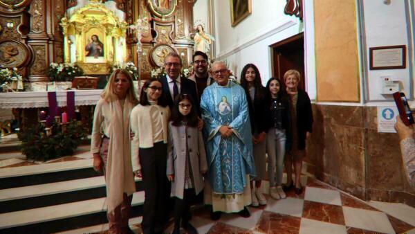 Benidorm celebra la Inmaculada Concepción con la tradicional misa de las Hijas de María