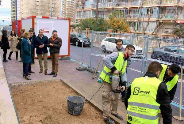 Benidorm &middot; Los planes de formaci&oacute;n y de fomento de empleo permiten contratar a 142 personas 