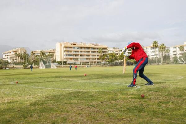 El equipo de Cricket del Papa “St. Peter’s Cricket Club – Vatican” llega mañana a l’Alfàs